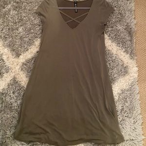 Short Sleeve Green Dress